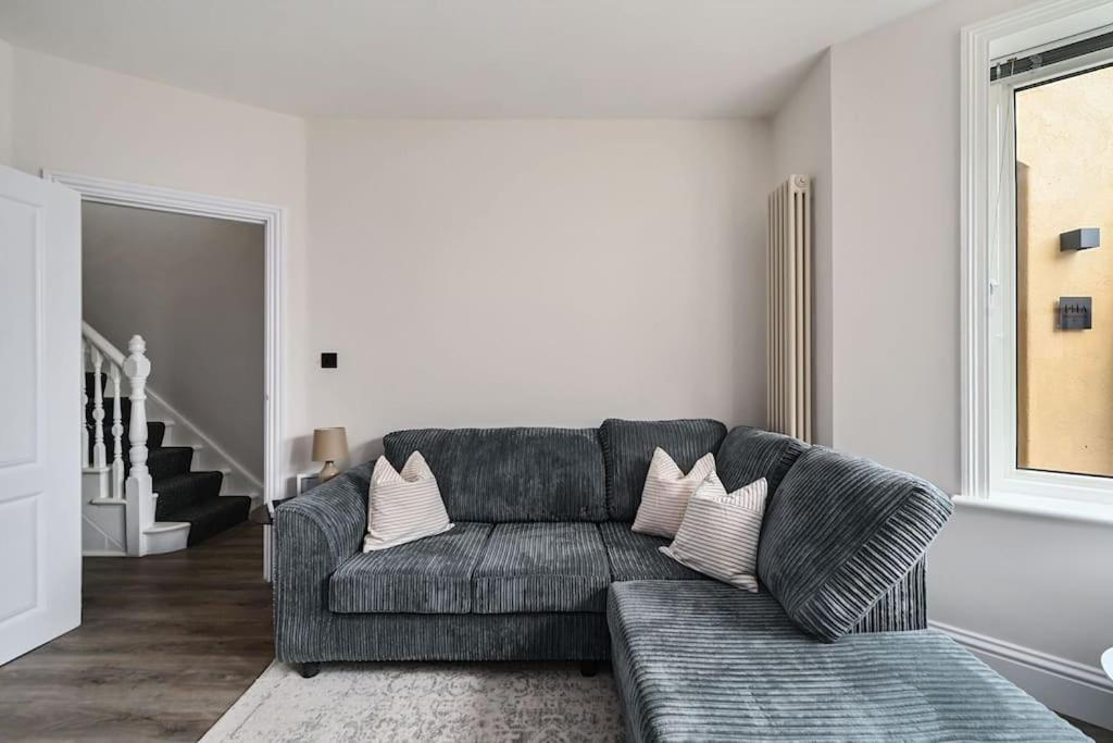 Stunning Spacious Duplex With Garden 141A Hastings Dış mekan fotoğraf