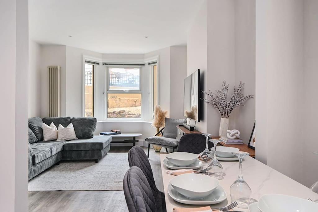 Stunning Spacious Duplex With Garden 141A Hastings Dış mekan fotoğraf